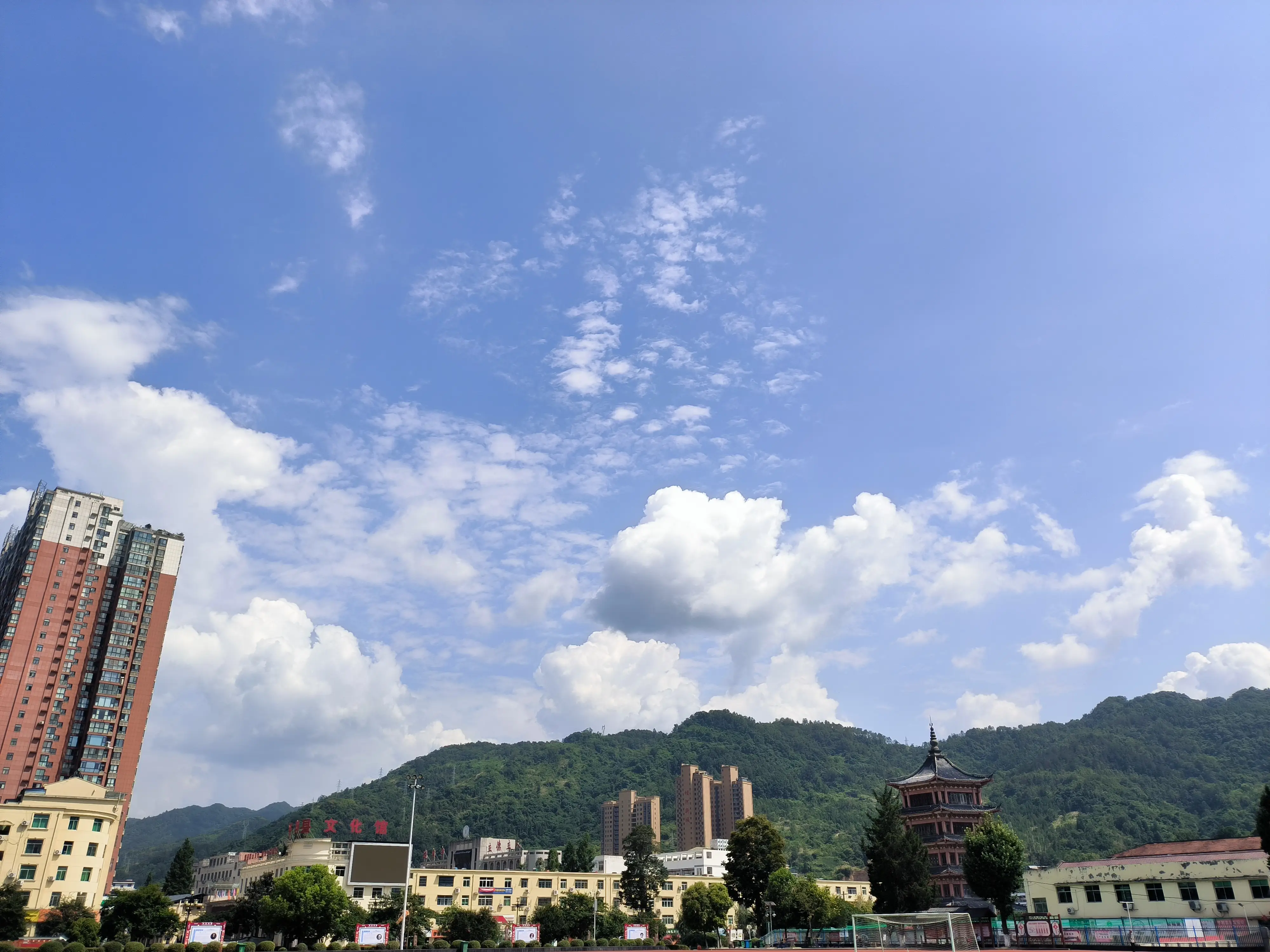 和坤坤们聚餐